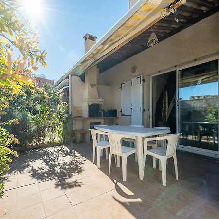Samaria Village N06 2p8 Apartment